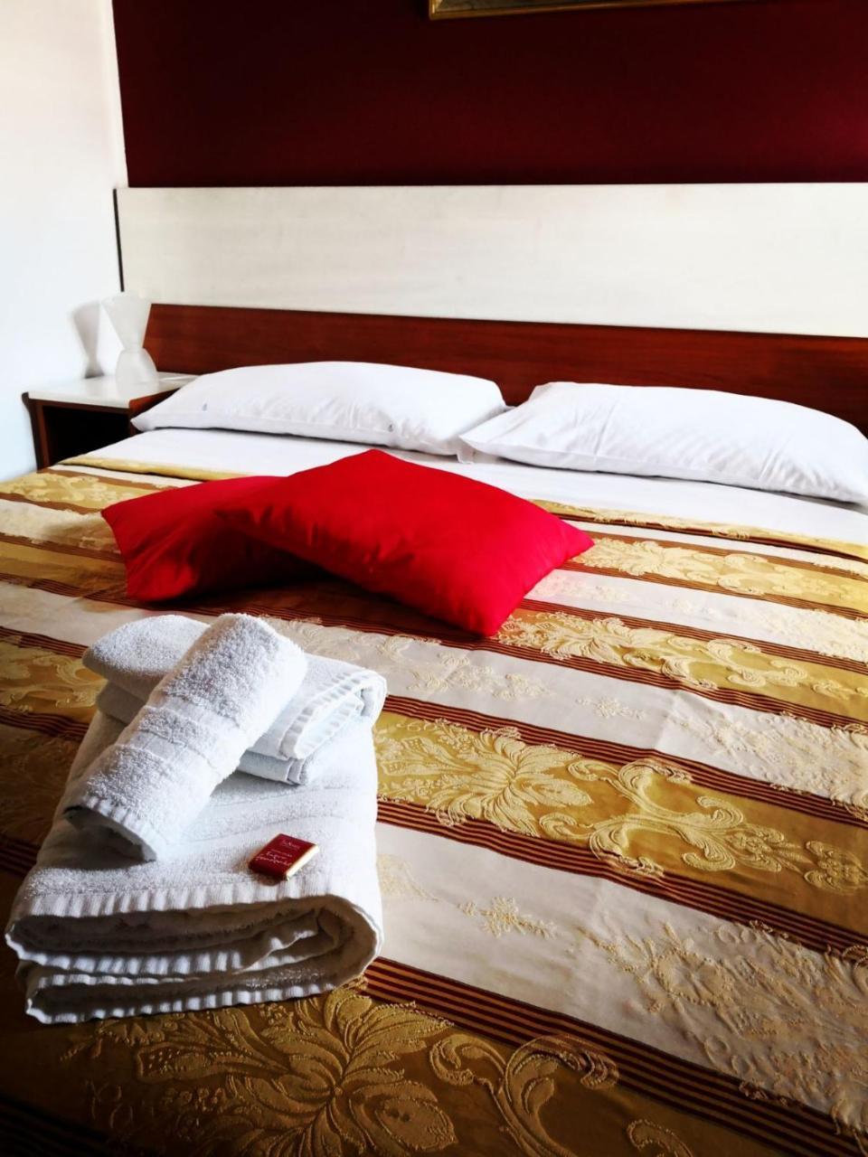 B&B Il Nido Crotone Kültér fotó
